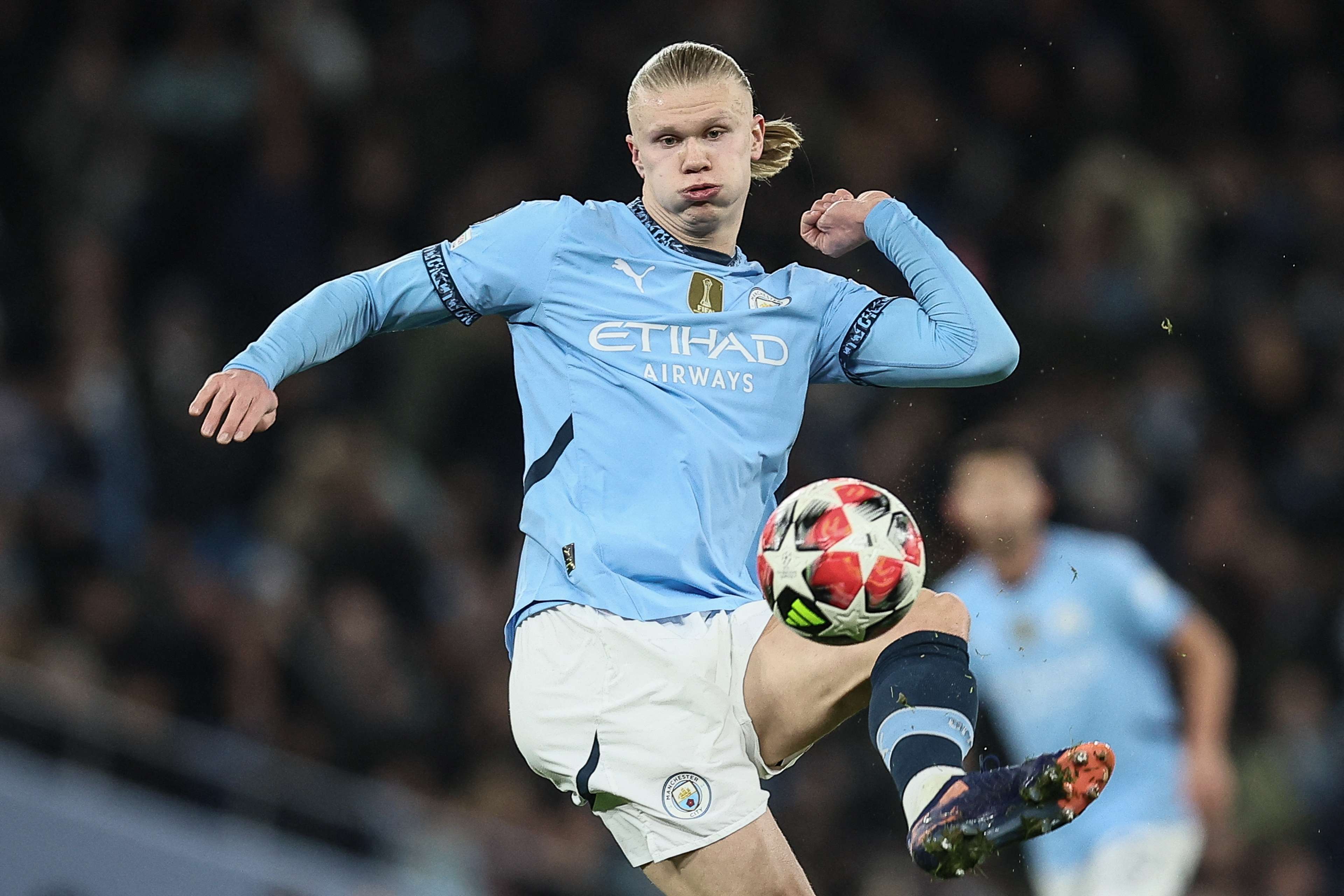 他还有另一 他还有另一